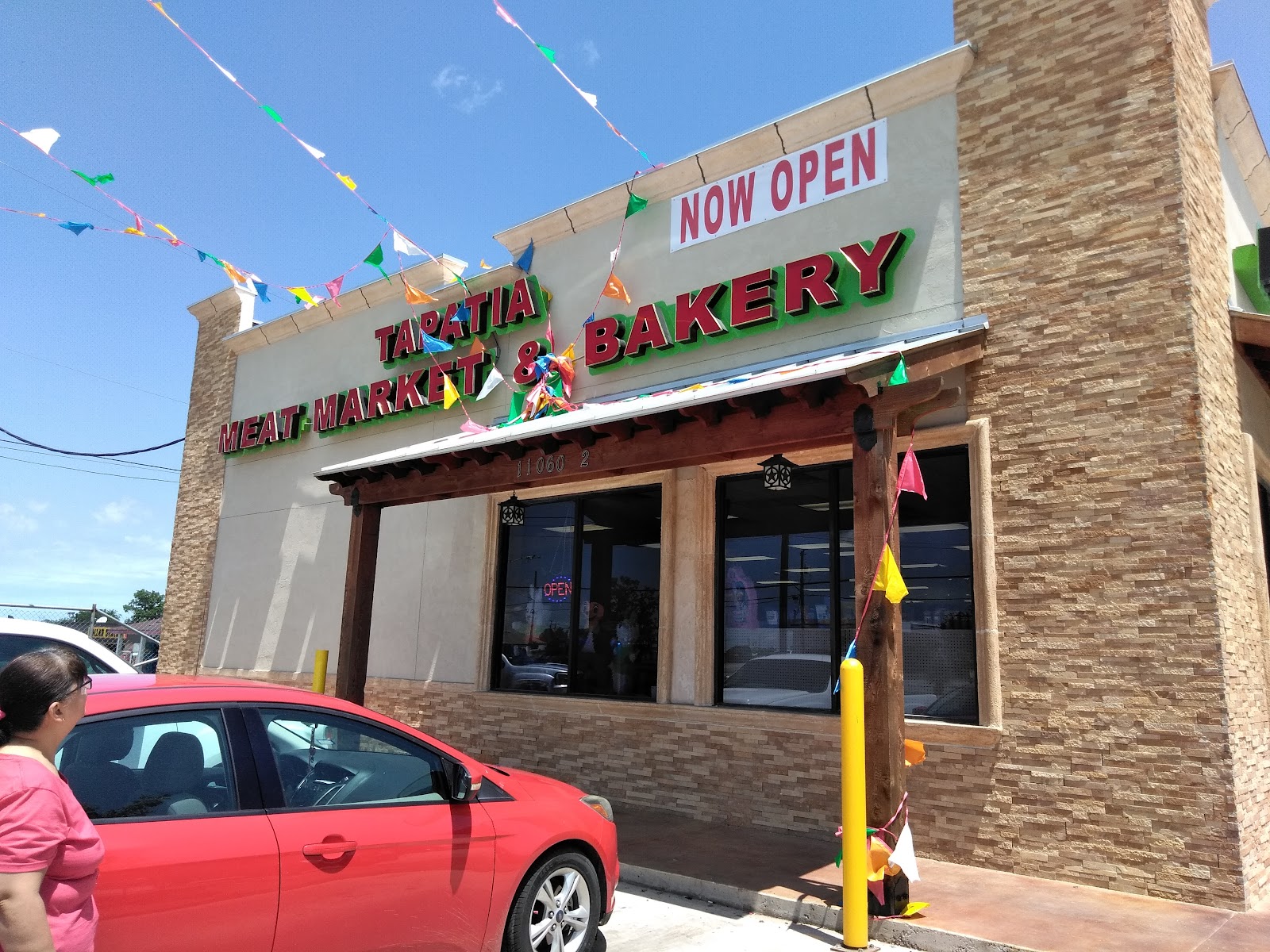 Taqueria La Tapatia meat market and bakery storefront